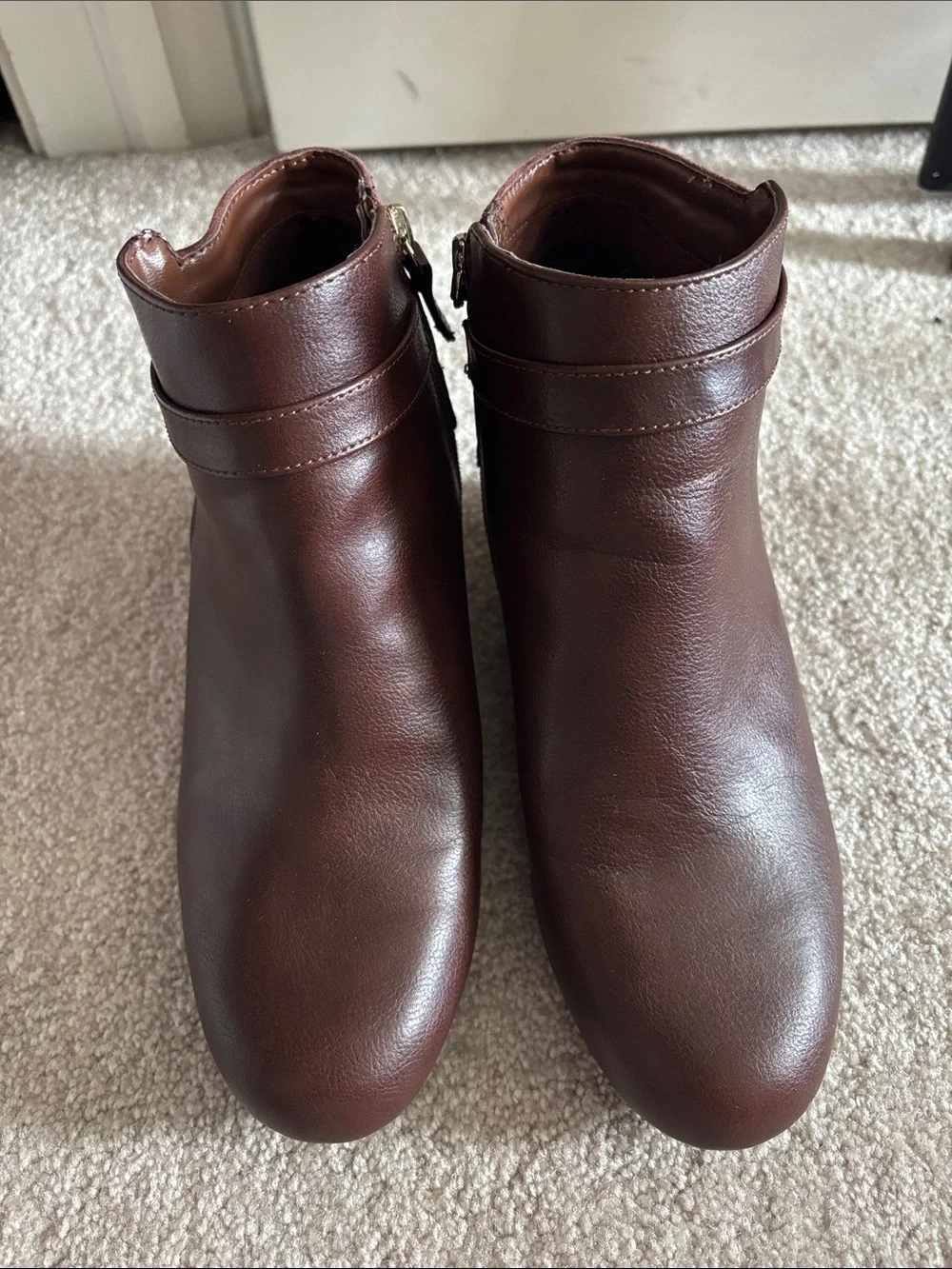 Dr. Scholls classic brown